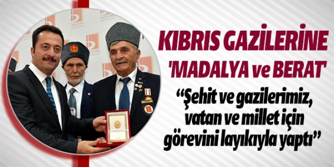 KIBRIS GAZİLERİNE 'MADALYA VE BERAT'
